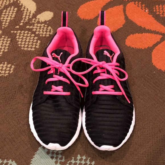 puma black and pink sneakers